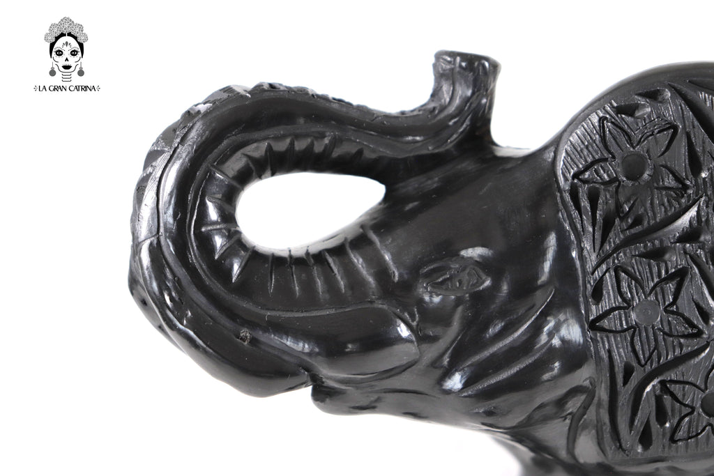 Elefante of Black Clay - 7 in. Tere Oax
