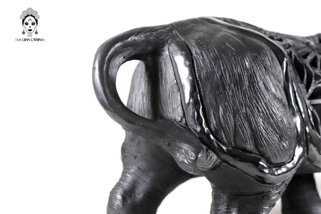 Black Clay Rhinoceros - 7.9 in. Tere Oax