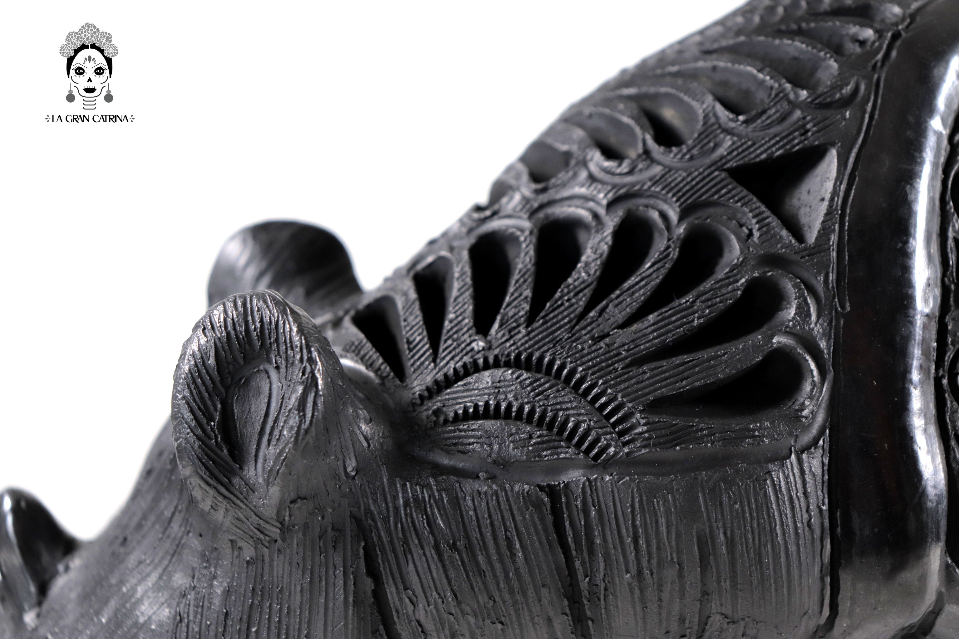 Black Clay Rhinoceros - 7.9 in. Tere Oax