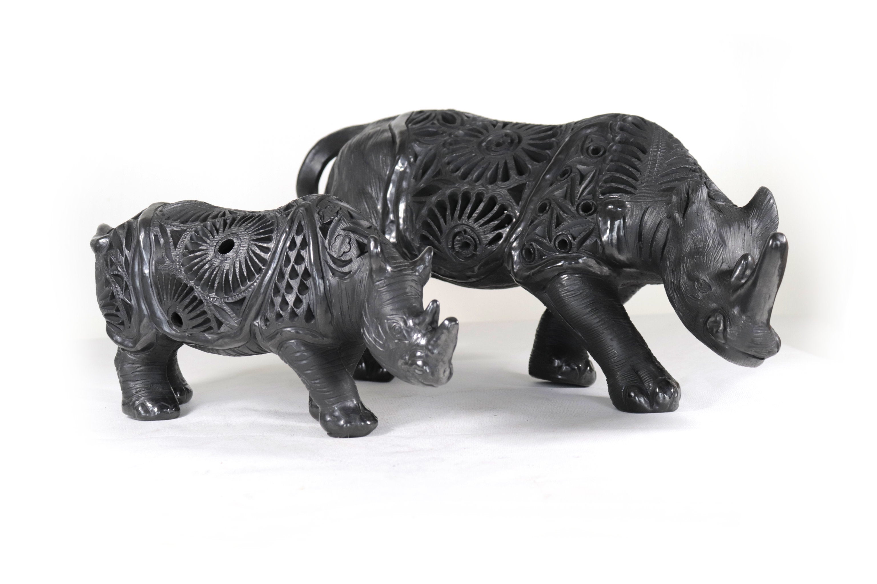 Black Clay Pair of Rhinoceroses - 7.9 in. - 5.5 in. Tere Oax