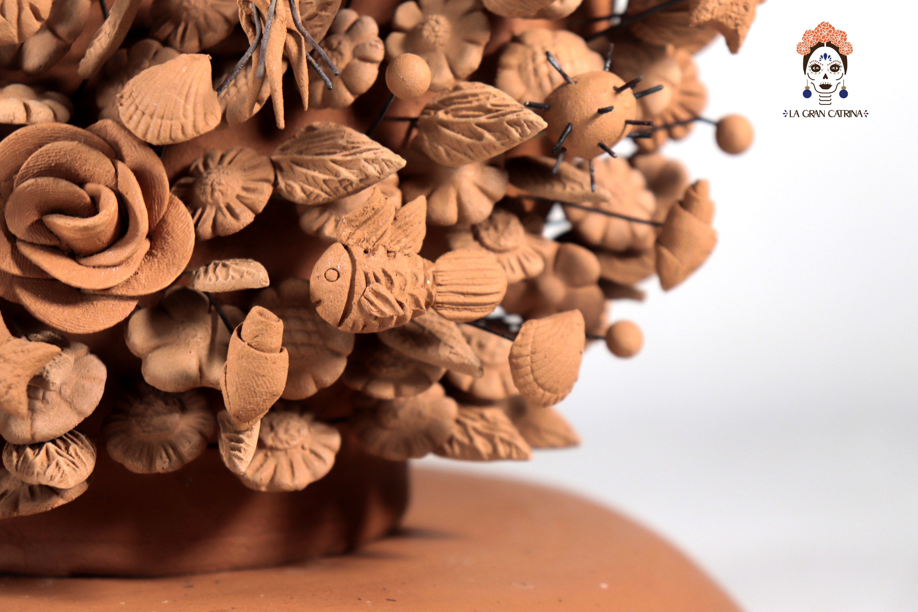 La Tlanchana of natural clay - 11.8 in. Cecilio