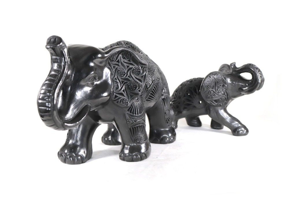 Black Clay Pair of Elephants - 9.4 in. - 7 in. Tere Oax