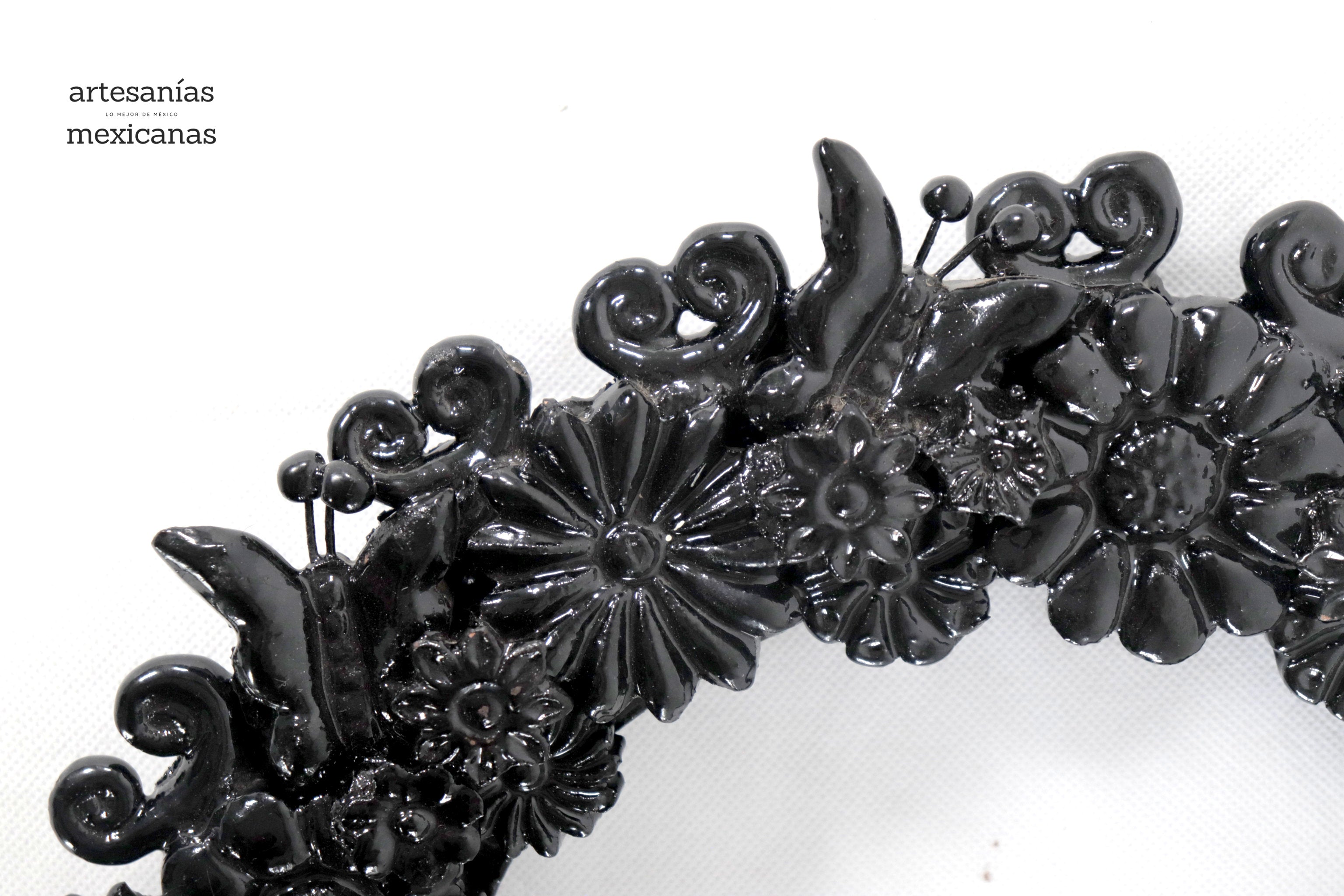 Crown black - Glazed Clay - 13 in. Tereri