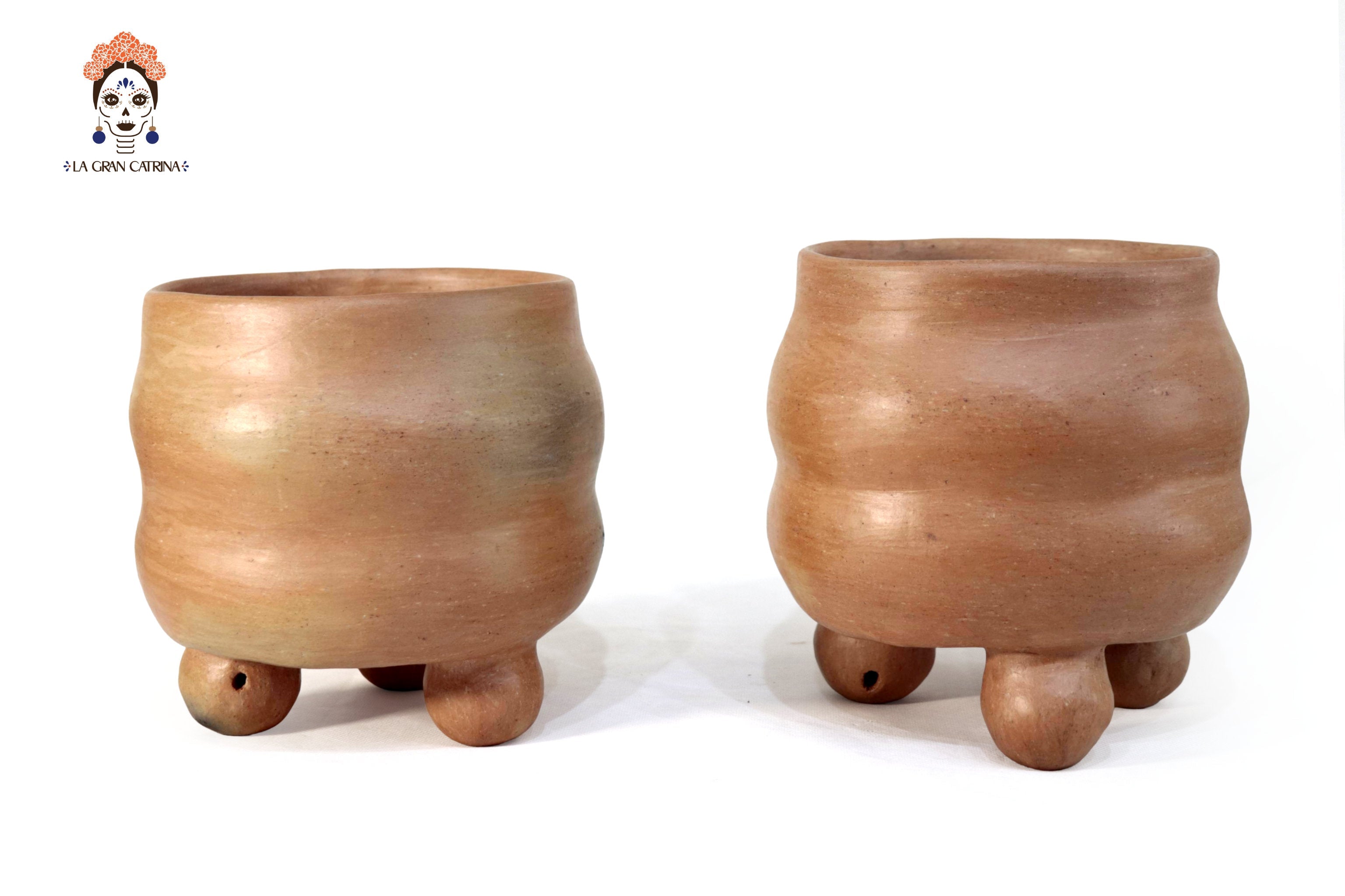 Vessel Ancestral Mixe of 3 legs - 5.9 in. Silvia Mixe
