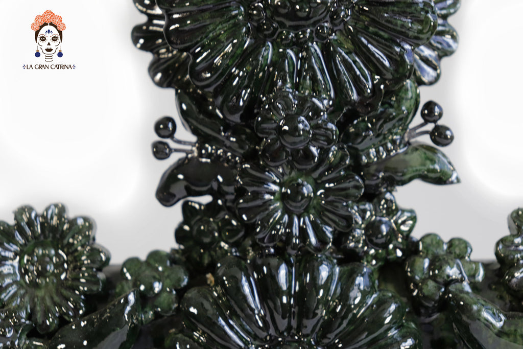 Cross green - Glazed Clay - 10 in. Tereri