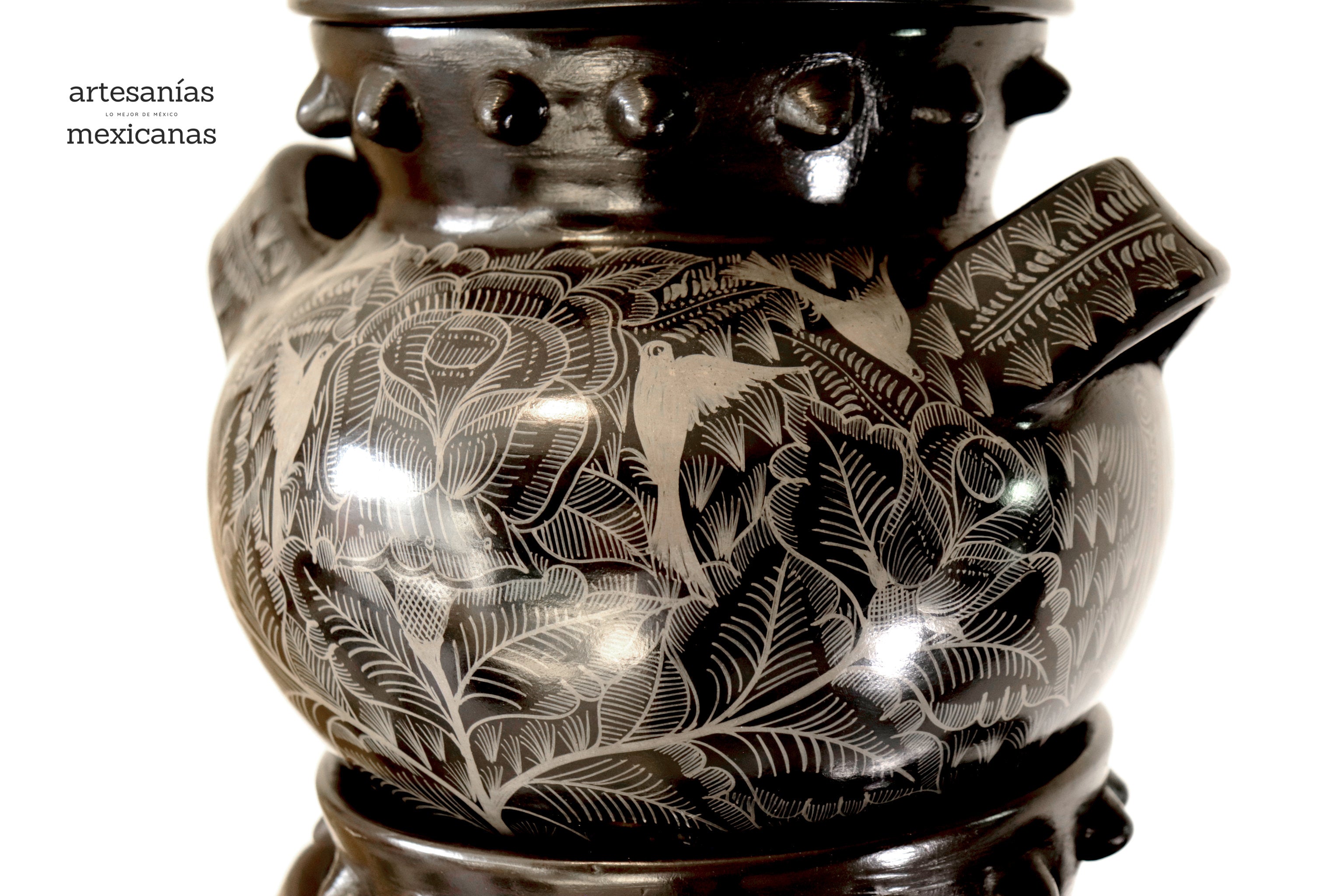 Torre of Pots - Cerámica handcrafted of Huancito - 67.5 in. Huancito