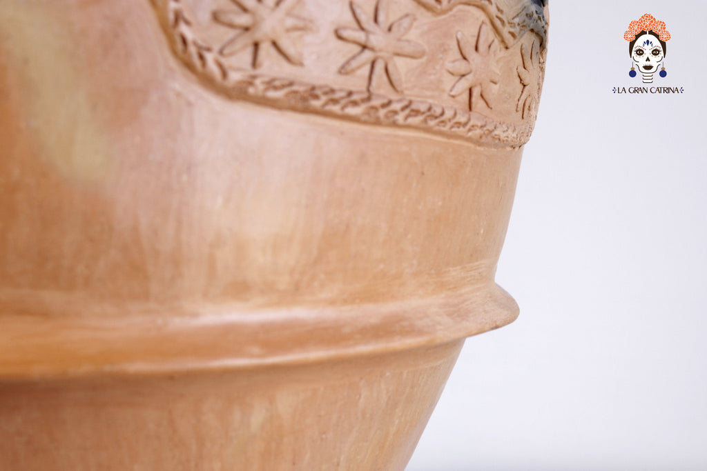 Vessel Mixe Tlahui Huipil of Natural Clay - 23.6 in. Silvia Mixe
