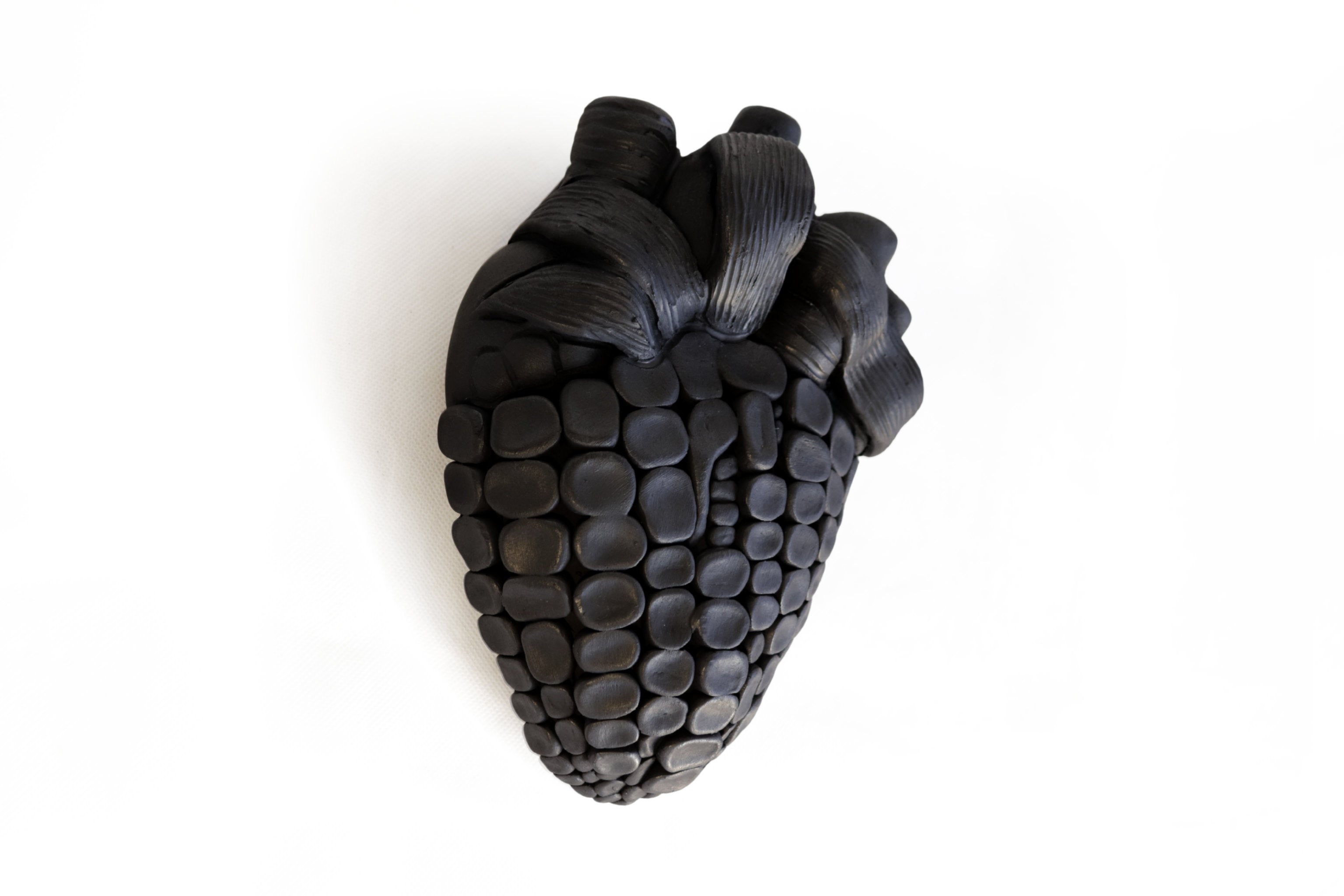 Corn Heart Matte - San Bartolo Black Clay 7.8 in. Tierra Lumbre