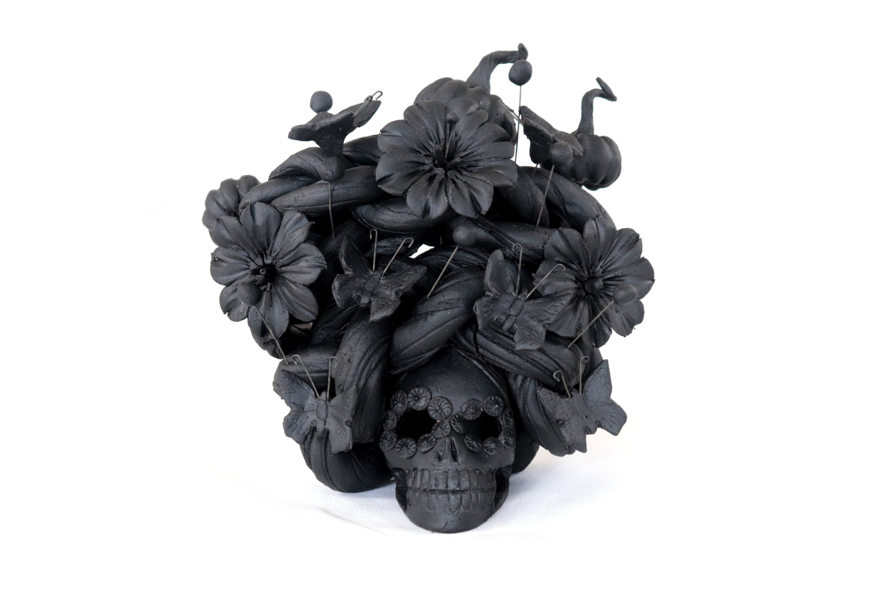 Skull black with Butterflies and Pumpkins - 5.7 in. Yuliana Capula