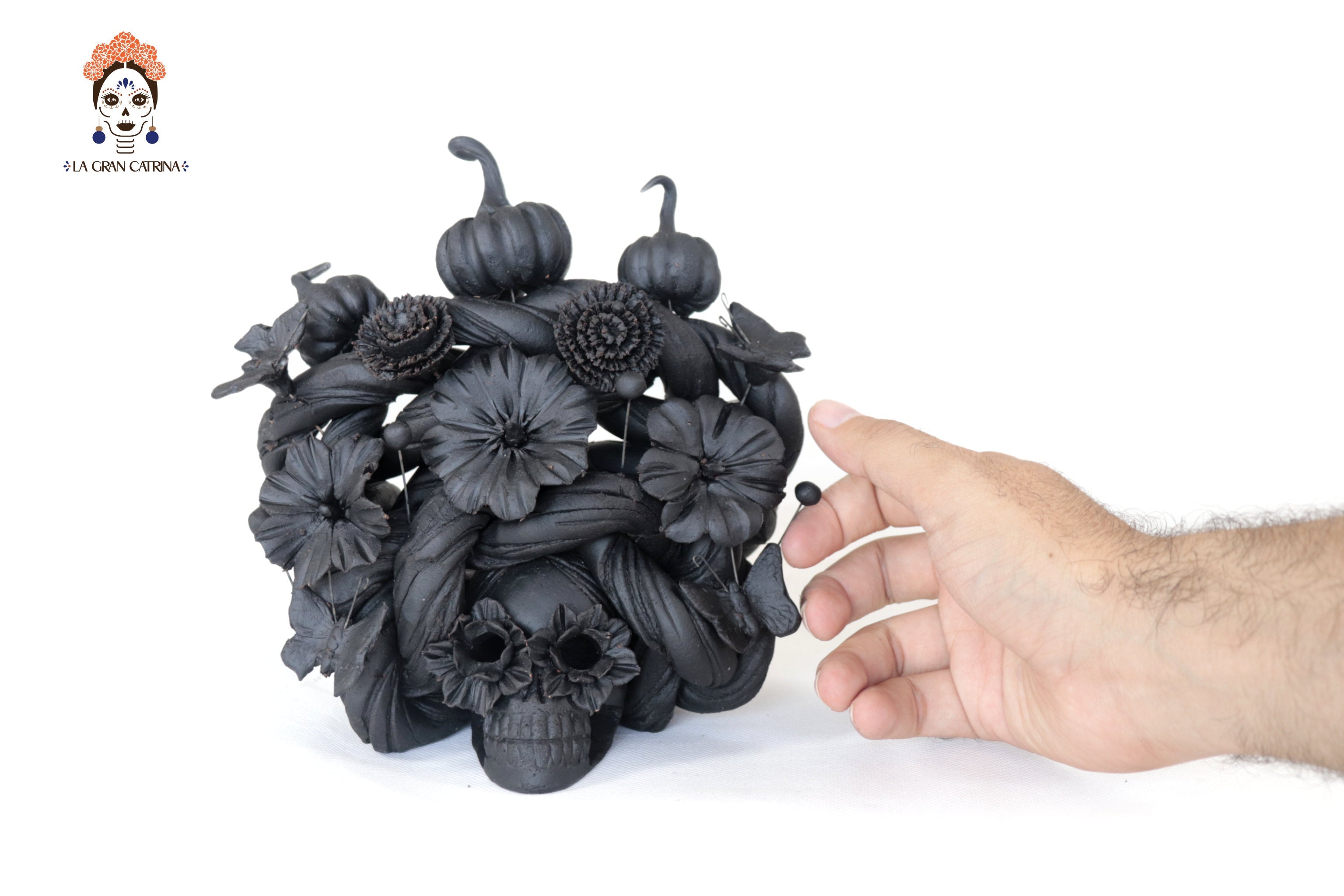 Skull black with Butterflies and Pumpkins II - 5.7 in. Yuliana Capula