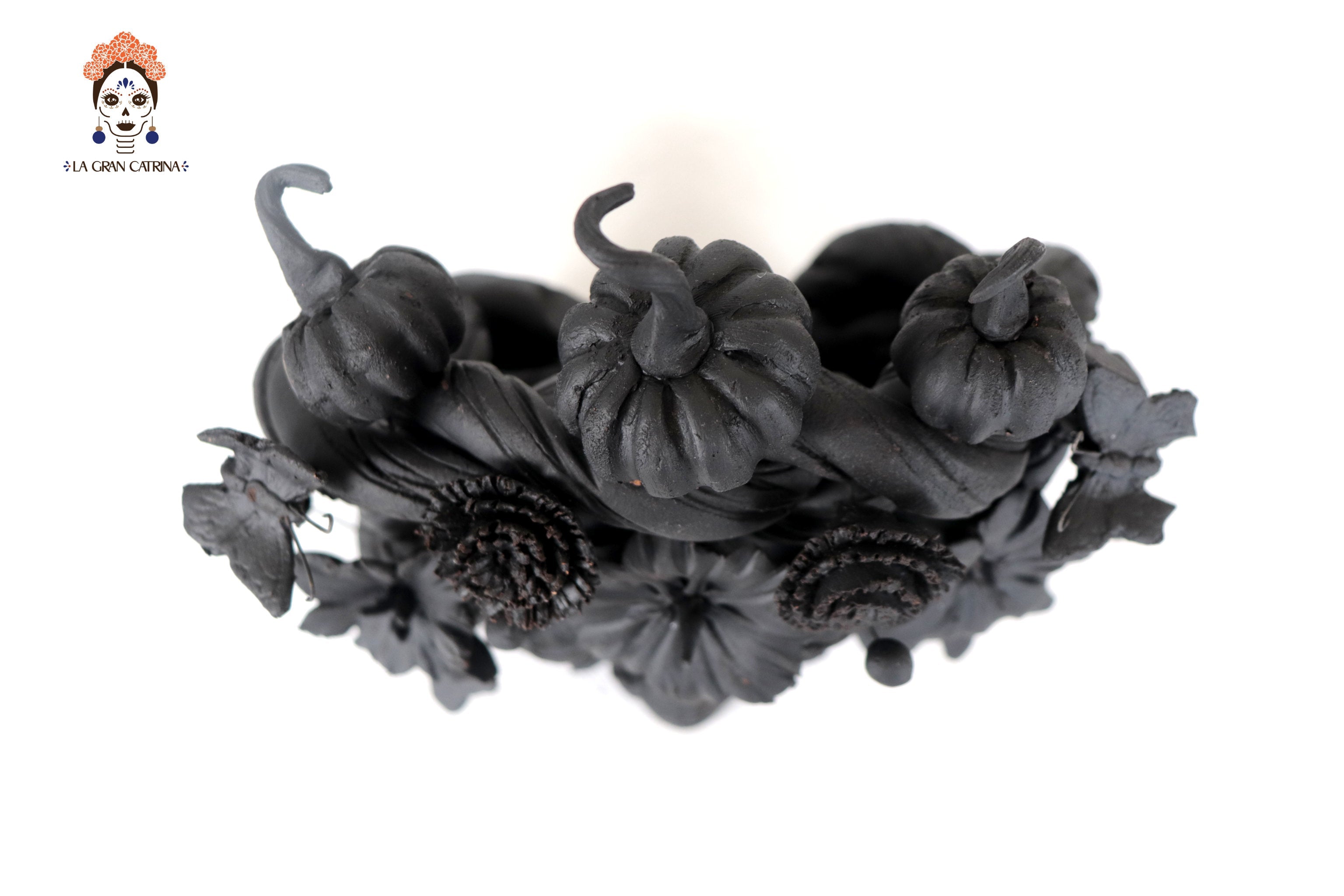 Skull black with Butterflies and Pumpkins II - 5.7 in. Yuliana Capula