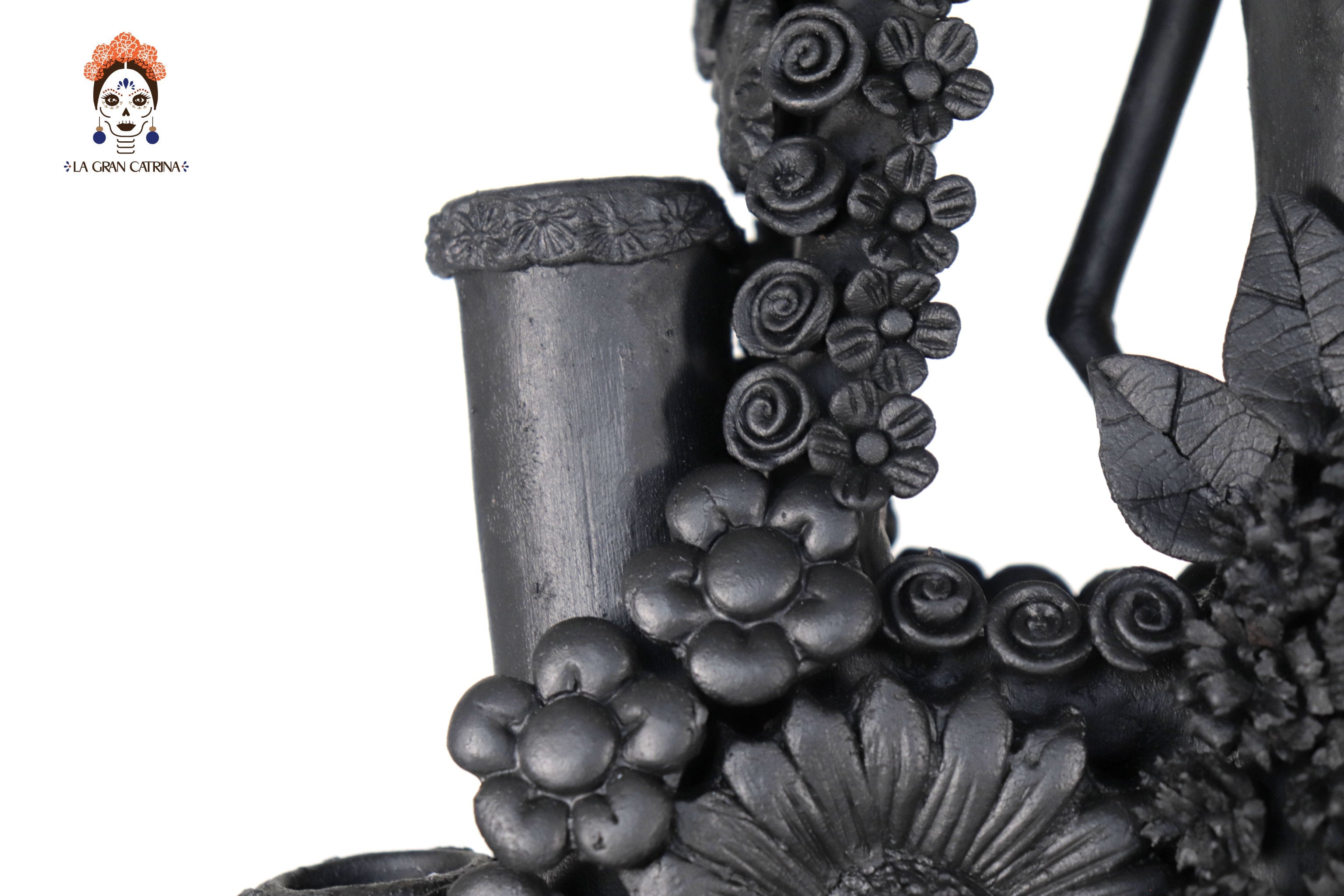 Candleholder Tallr Skull Floral Black Clay - 24.4 in. - Made to Order Manuel Avalos