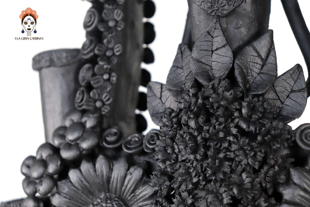 Candleholder Tallr Skull Floral Black Clay - 24.4 in. - Made to Order Manuel Avalos