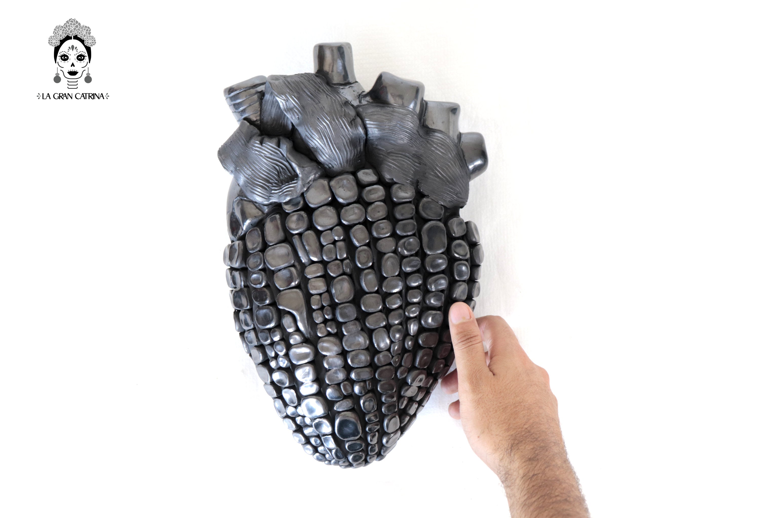Heart of San Bartolo Black Clay 11.8 in. Tierra Lumbre
