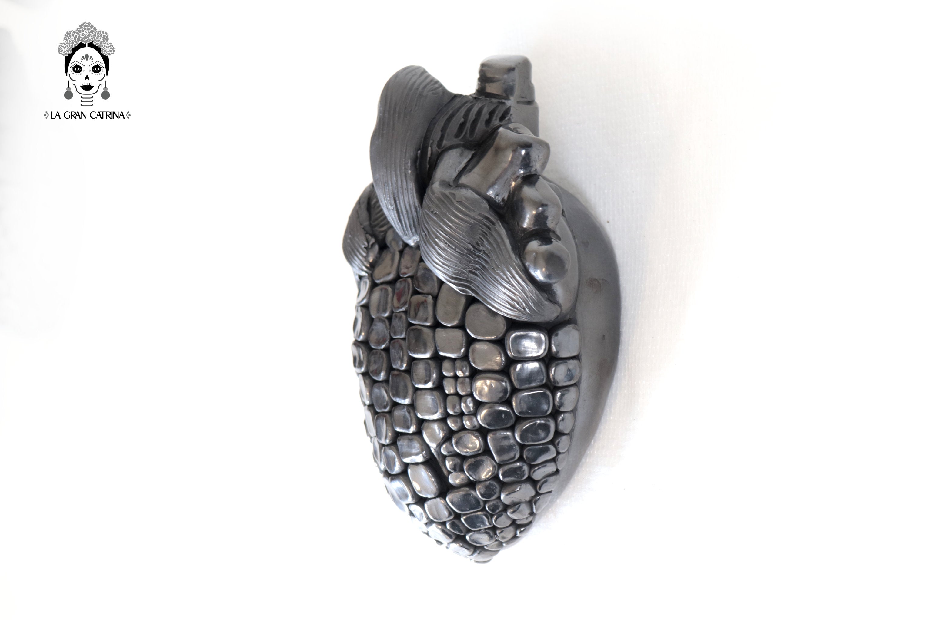 Corn Heart Model 2 - San Bartolo Black Clay 7.8 in. - in. Production Tierra Lumbre