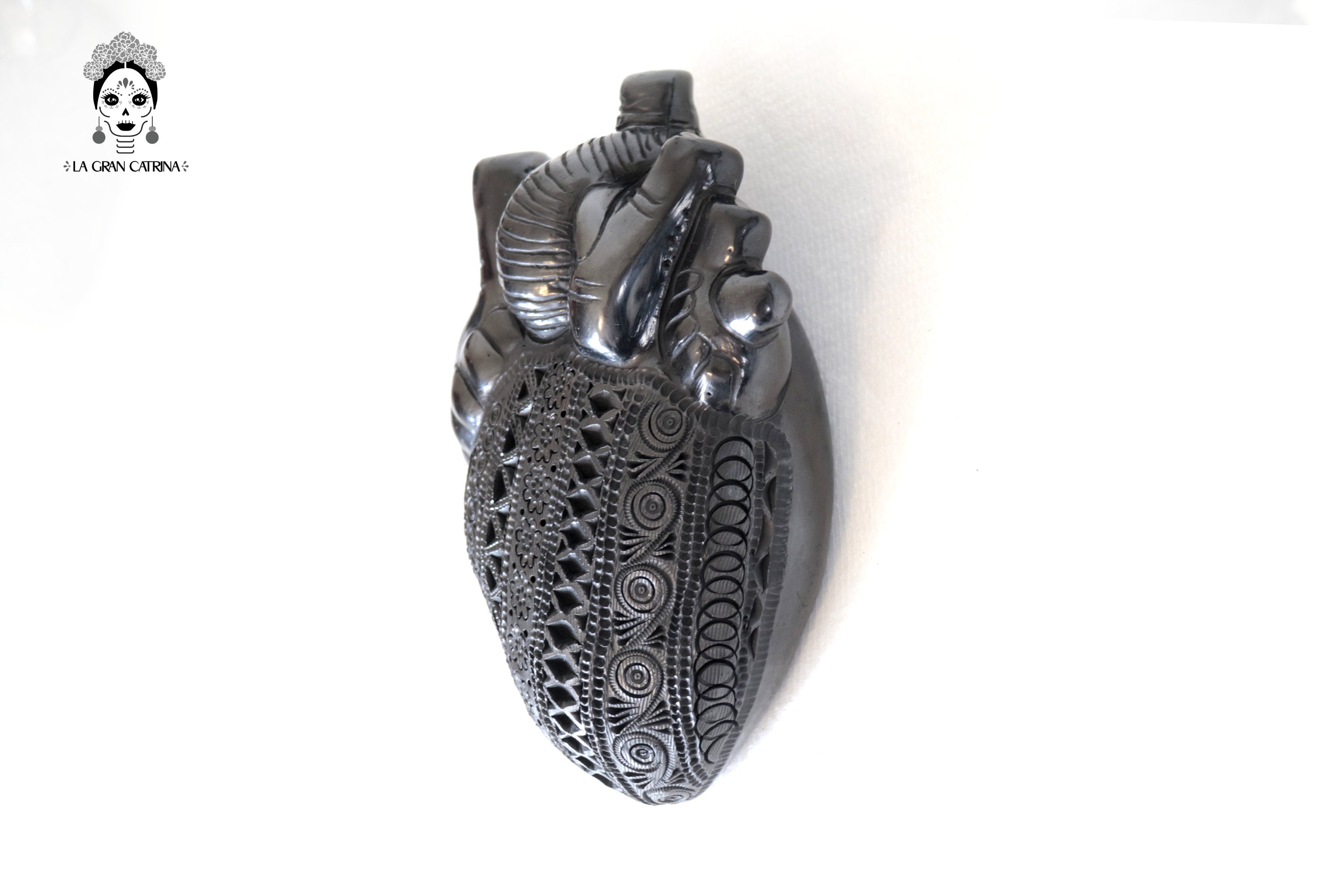 Corn Heart Model 3 - San Bartolo Black Clay 7.8 in. - in. Production Tierra Lumbre