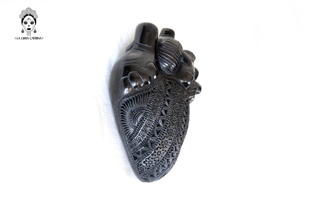 Corn Heart Model 3 - San Bartolo Black Clay 7.8 in. - in. Production Tierra Lumbre