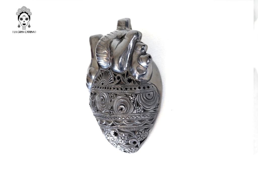Corn Heart Model 4 - San Bartolo Black Clay 7.8 in. Tierra Lumbre