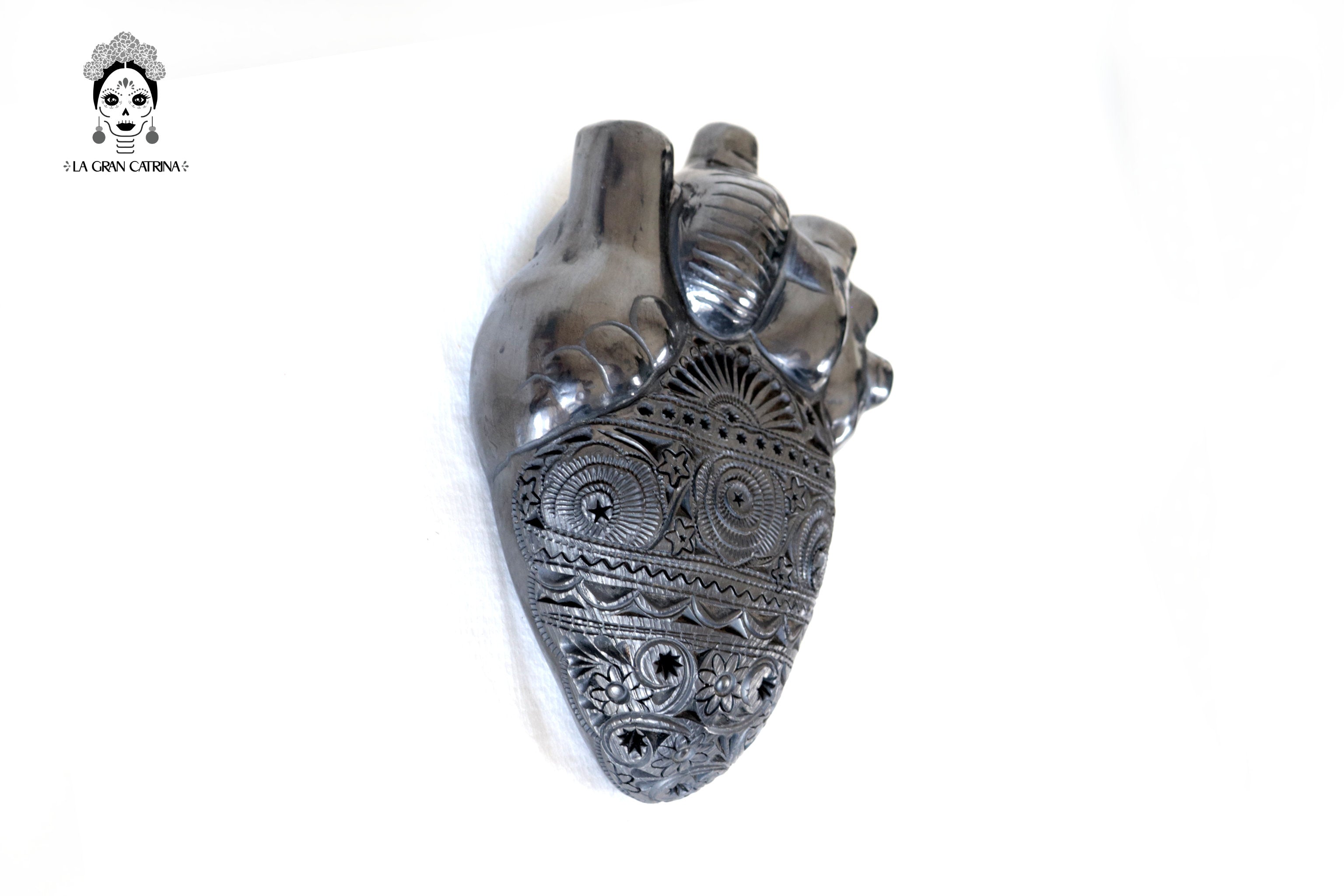 Corn Heart Model 4 - San Bartolo Black Clay 7.8 in. Tierra Lumbre