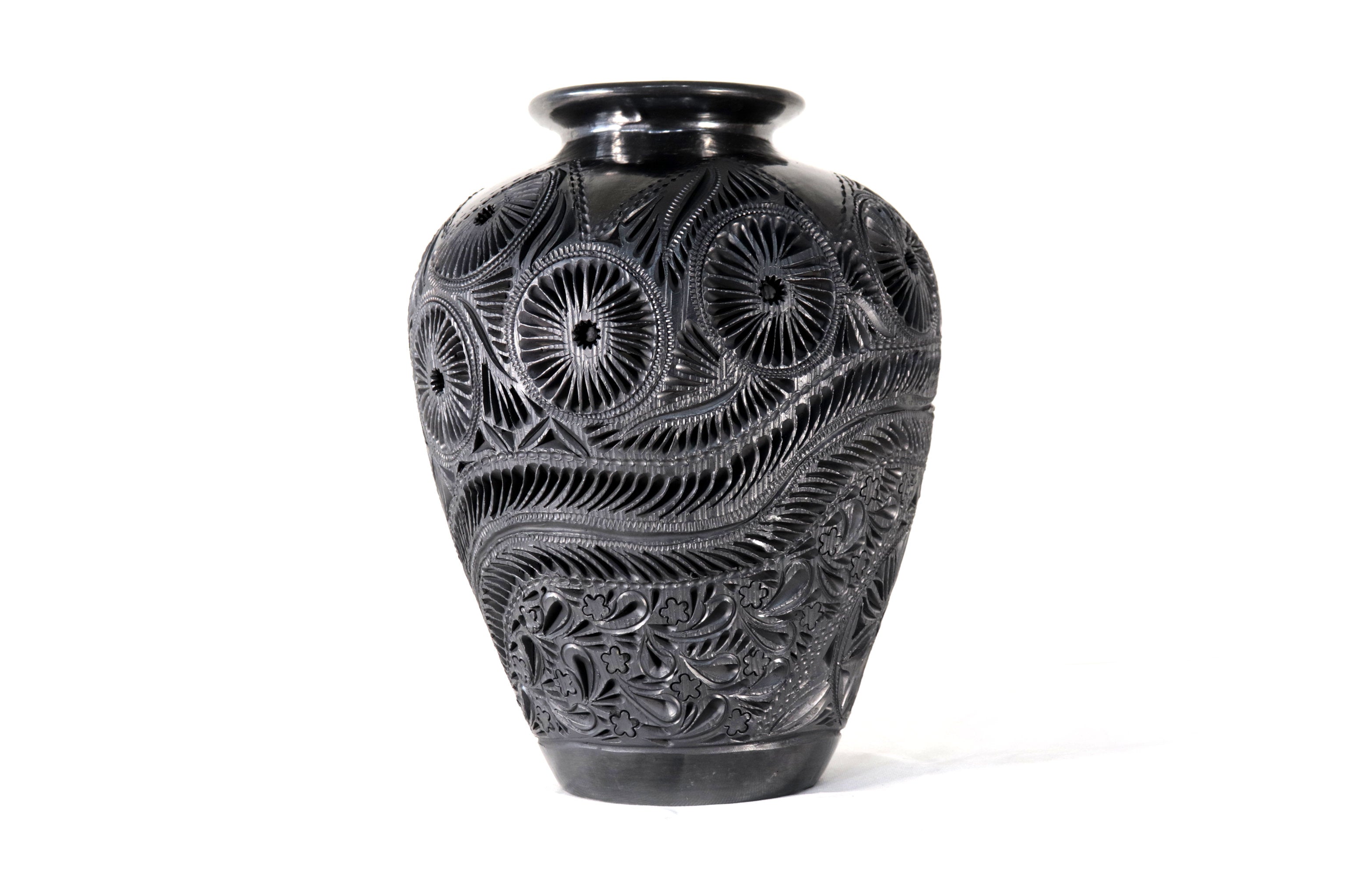 Handcrafted Black Clay Tibor Jar 13.7 in. Tere Oax