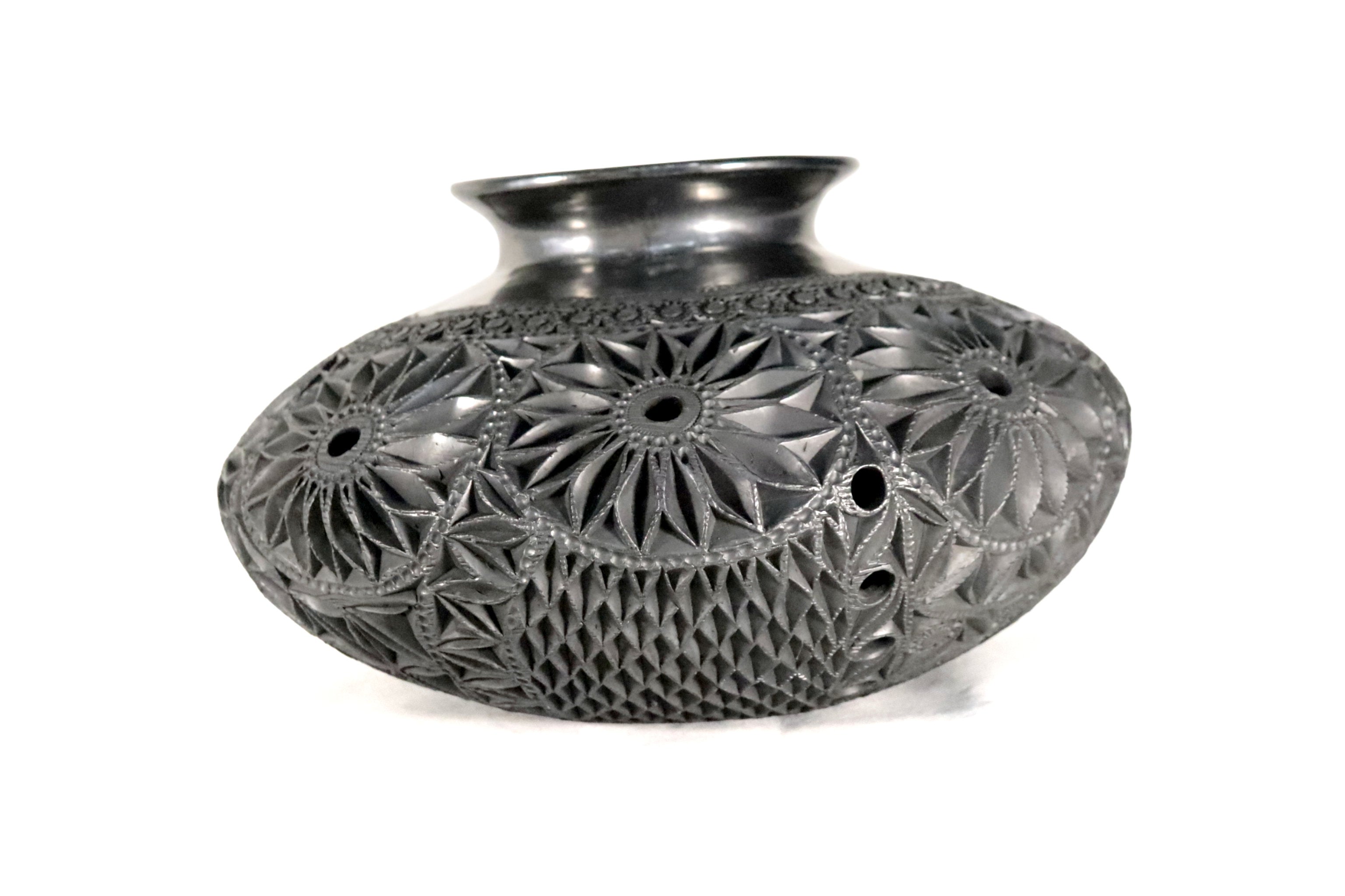 Black Clay Nigua Vase 11.8 in. Tere Oax