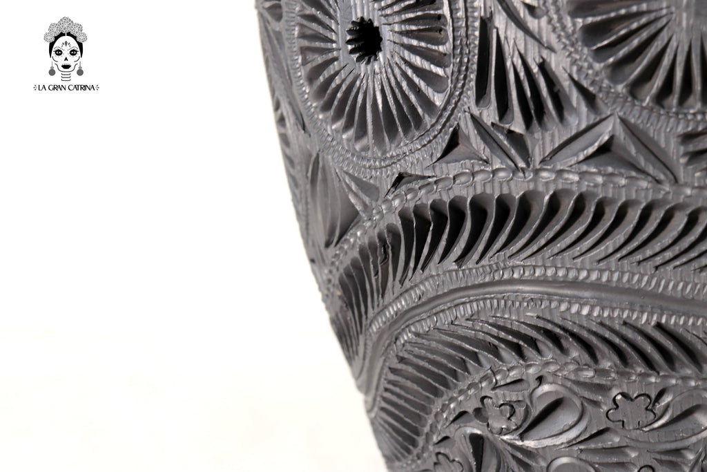 Handcrafted Black Clay Tibor Jar 13.7 in. Tere Oax