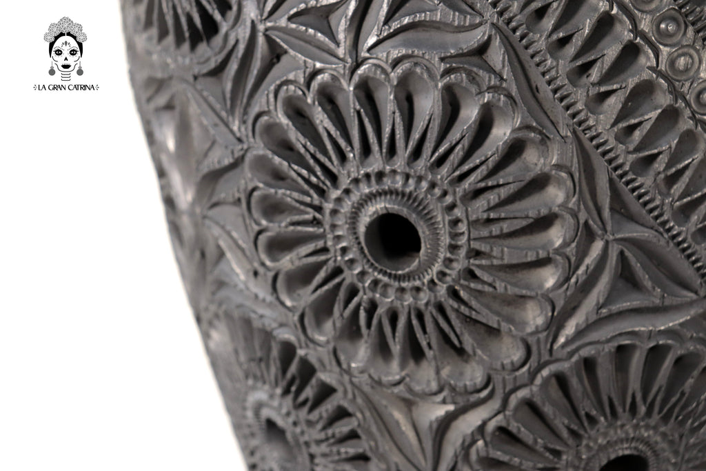 Handcrafted Black Clay Tibor Jar II 13.7 in. - in. Production Tere Oax