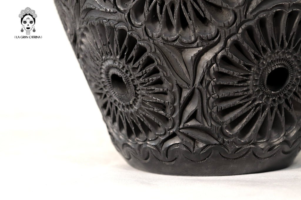 Handcrafted Black Clay Tibor Jar II 13.7 in. - in. Production Tere Oax