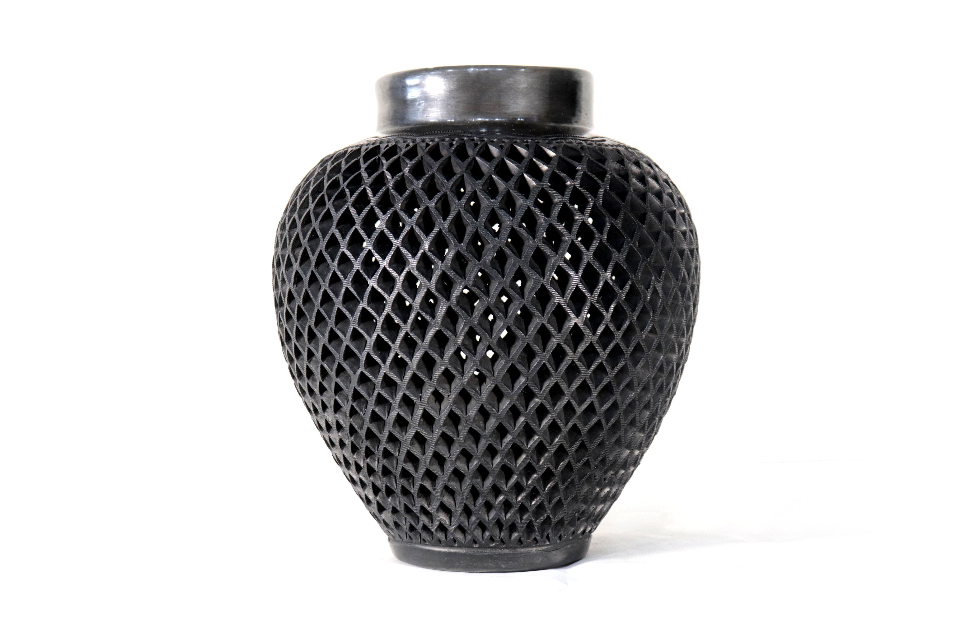 Handcrafted Black Clay Tibor Jar III 13.7 in. Tere Oax
