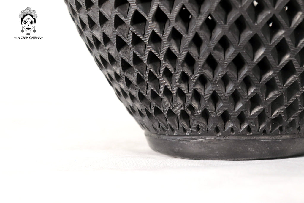 Handcrafted Black Clay Tibor Jar III 13.7 in. Tere Oax