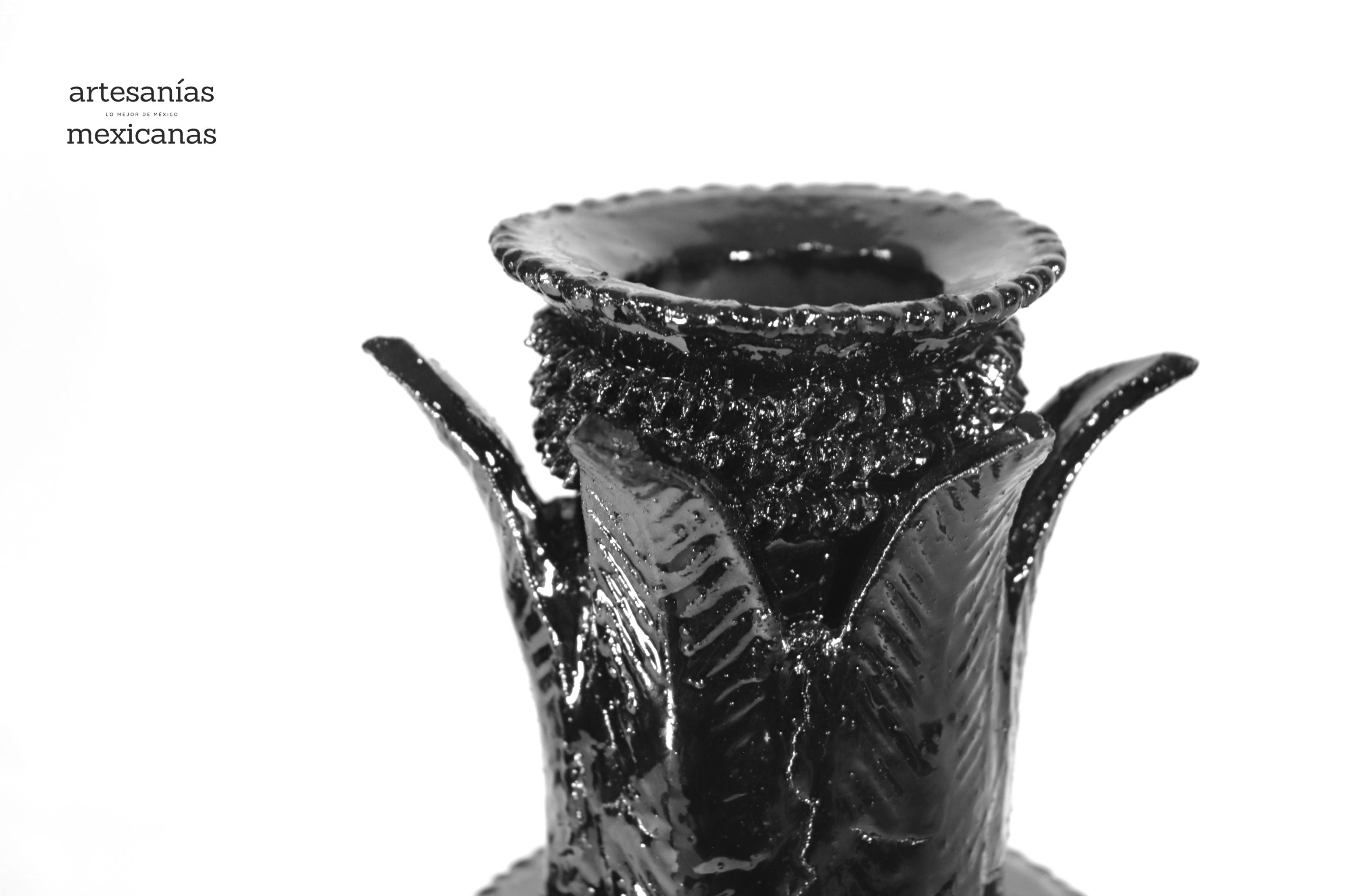 Set of 3 Candleholders Black with leaves - Glazed Clay Juan Gtz