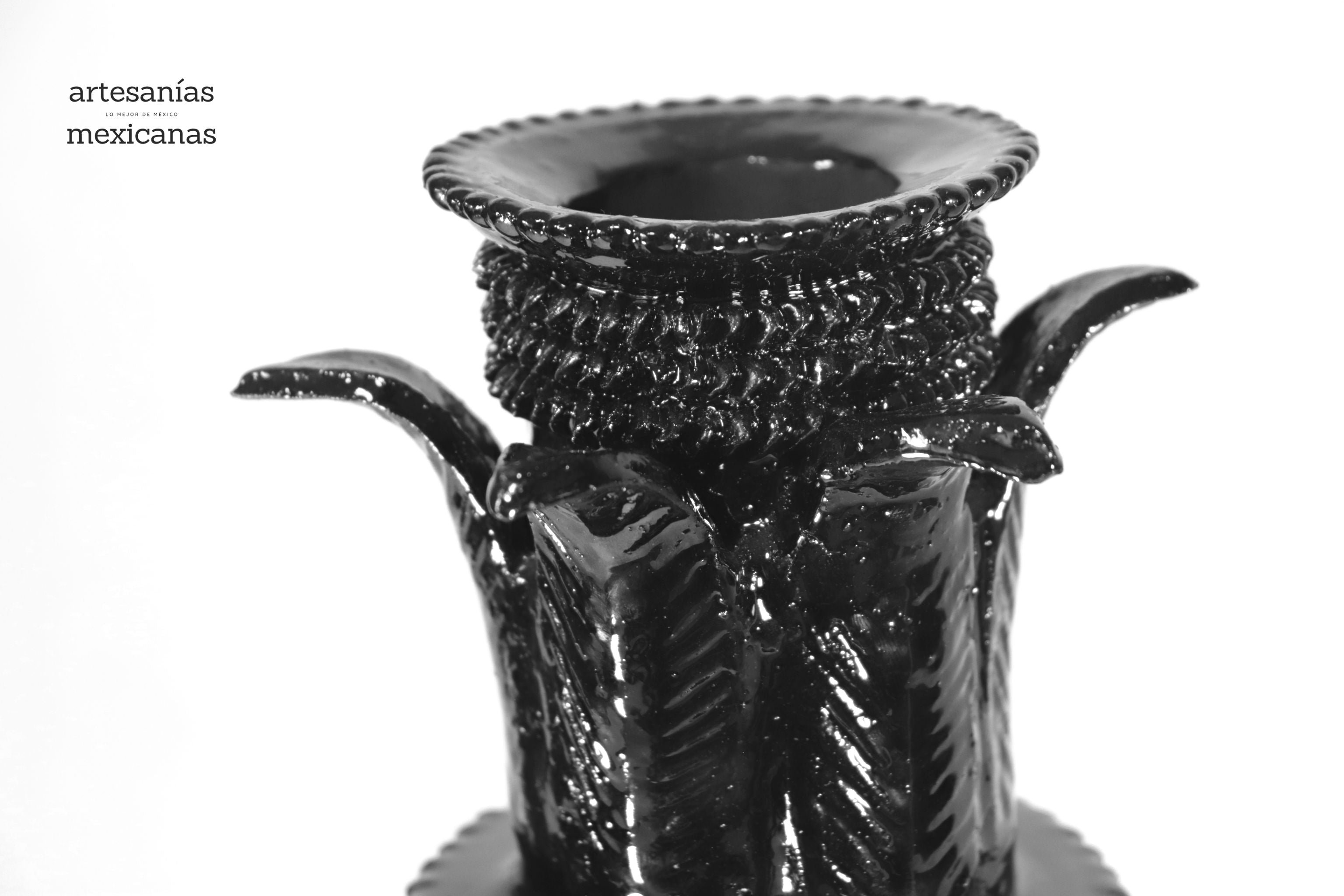 Set of 3 Candleholders Black with leaves - Glazed Clay Juan Gtz