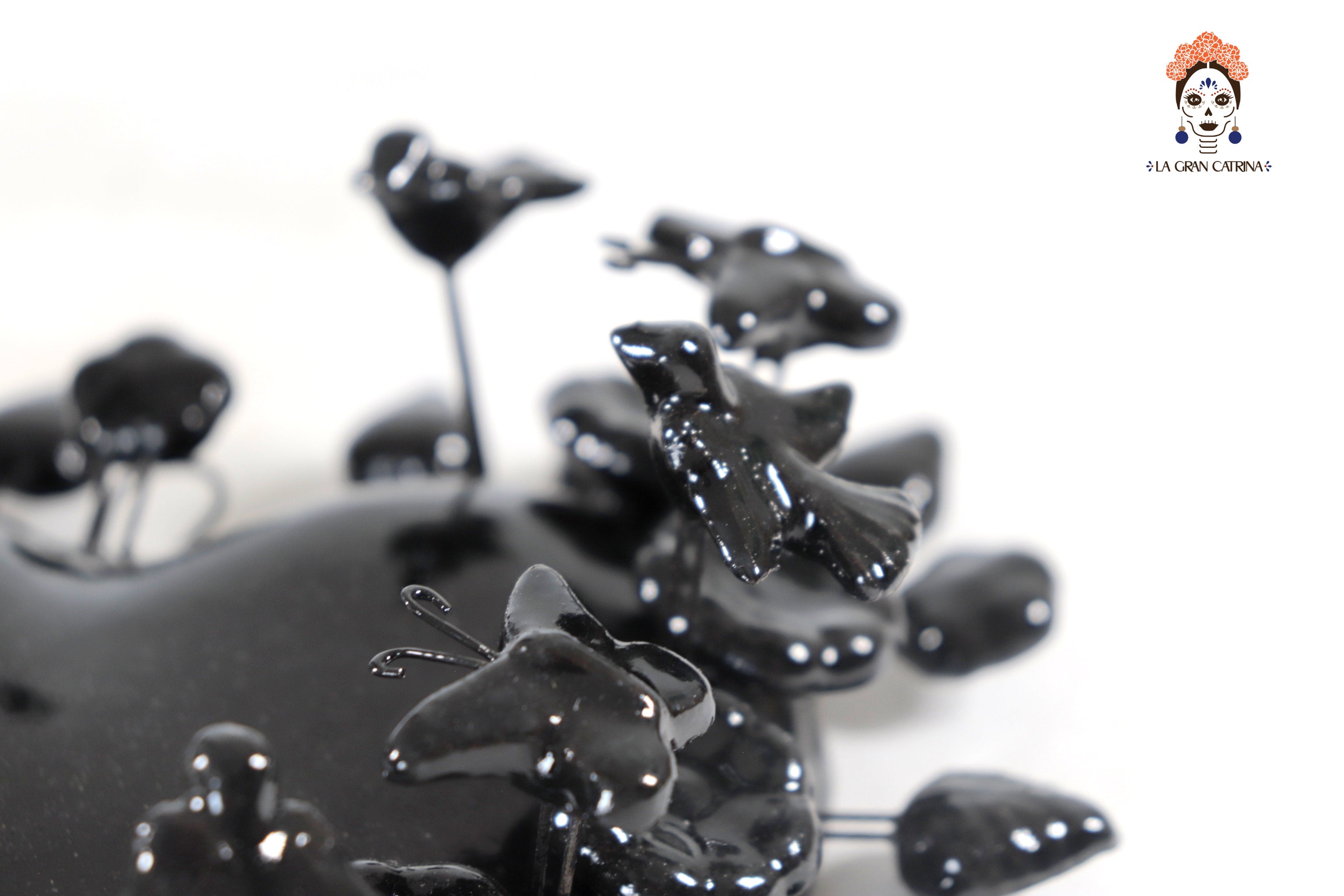 Glazed Clay Heart Black with Flowers - 8.6 in. Montoya