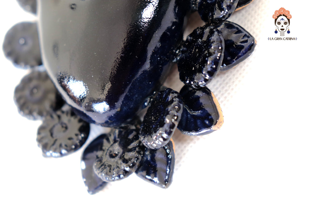 Heart Black Wall small - Glazed Clay - 4.1 in. Tiru