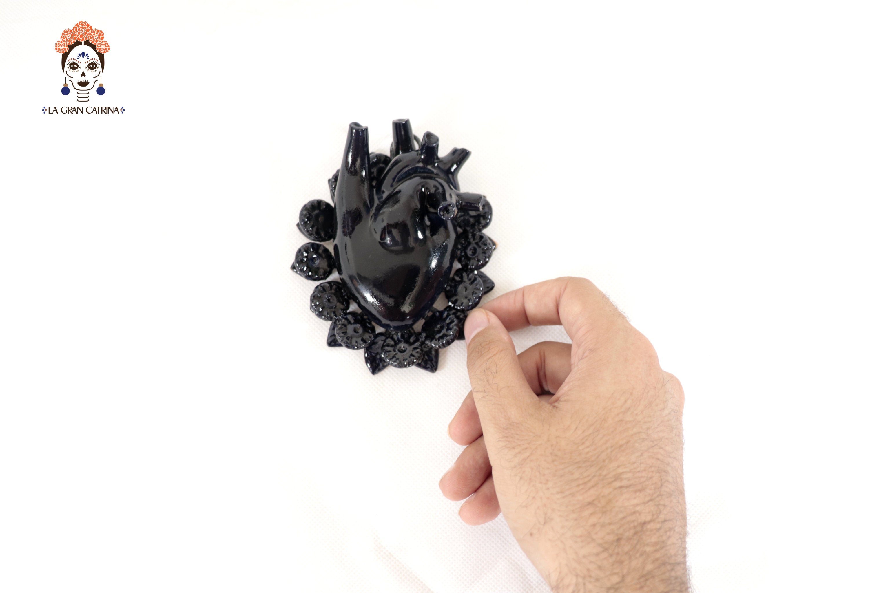 Heart Black Wall small - Glazed Clay - 4.1 in. Tiru