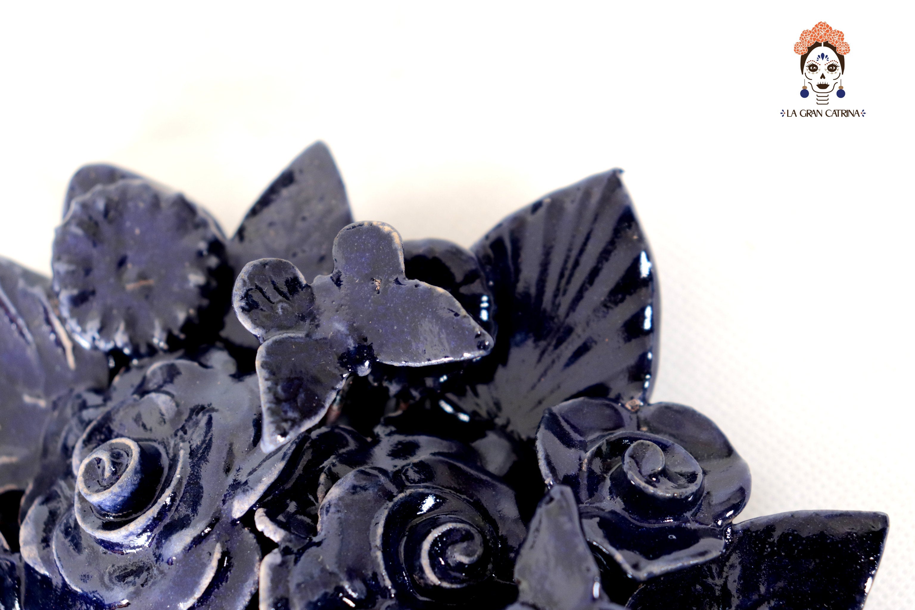 Skull Glazed Clay Blue with Flowers and Trenza II - 7.6 in. Tiru