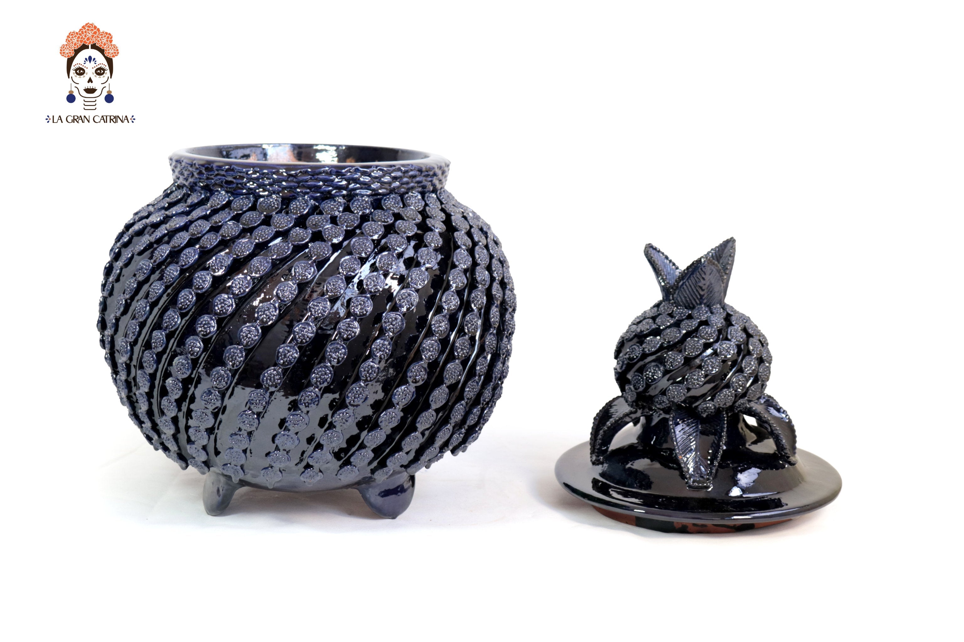 Vase blue with Spiral Buttons - 18.8 in. Juan Gtz