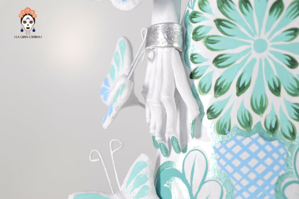 Catrinas hermana white with Turquoise - 20 in. Adan