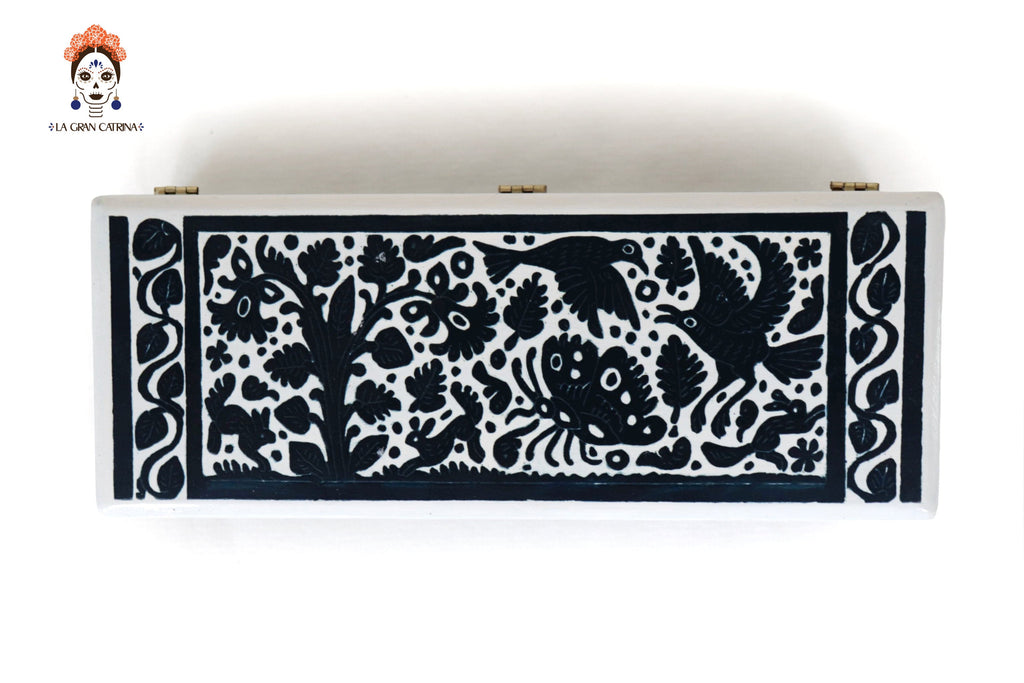 White Olinalá Handcrafted Box with Traditional Fauna and Flowera - 12.9 in. Olinala