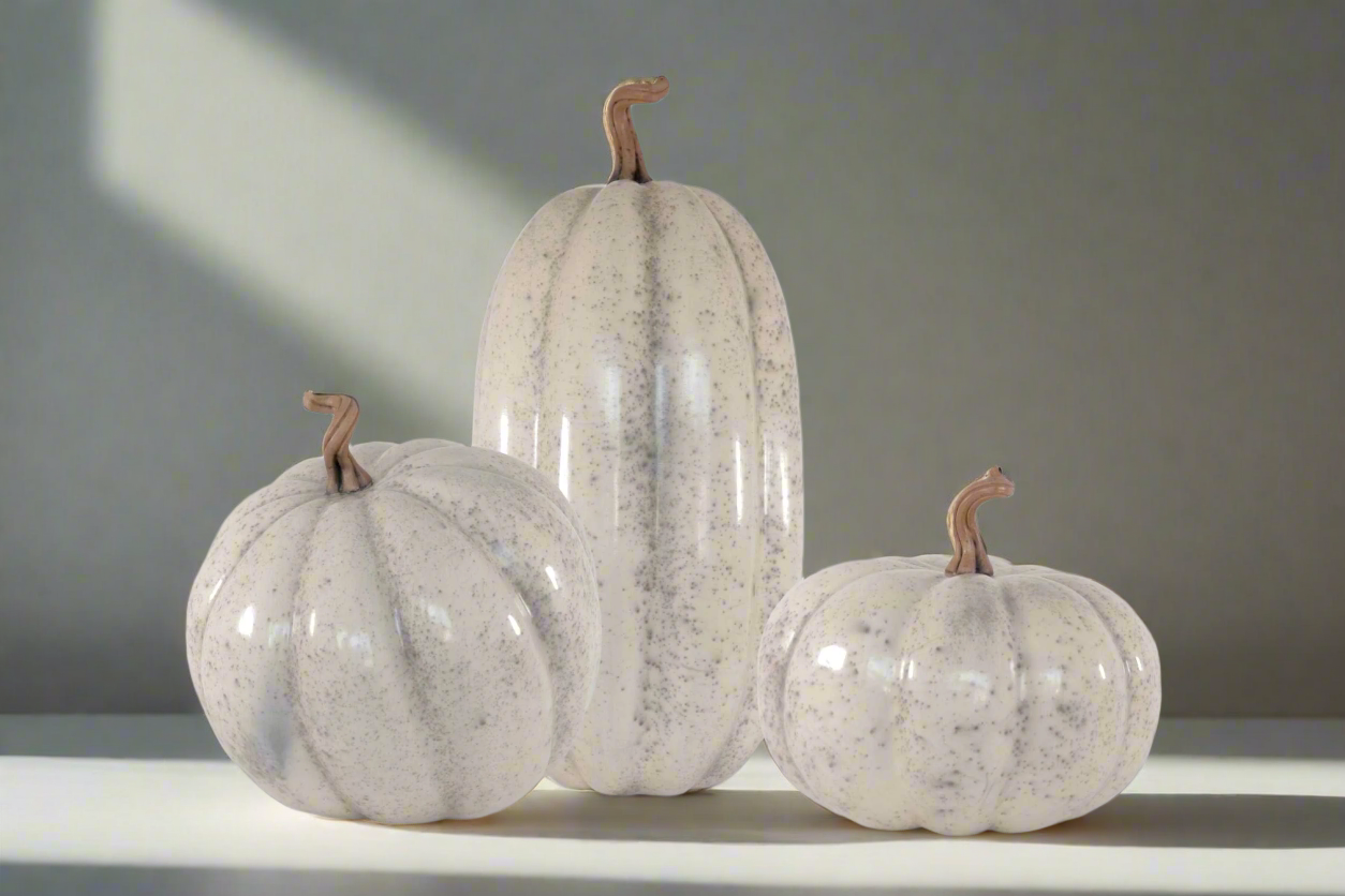 Set of Pumpkins White large Trejo