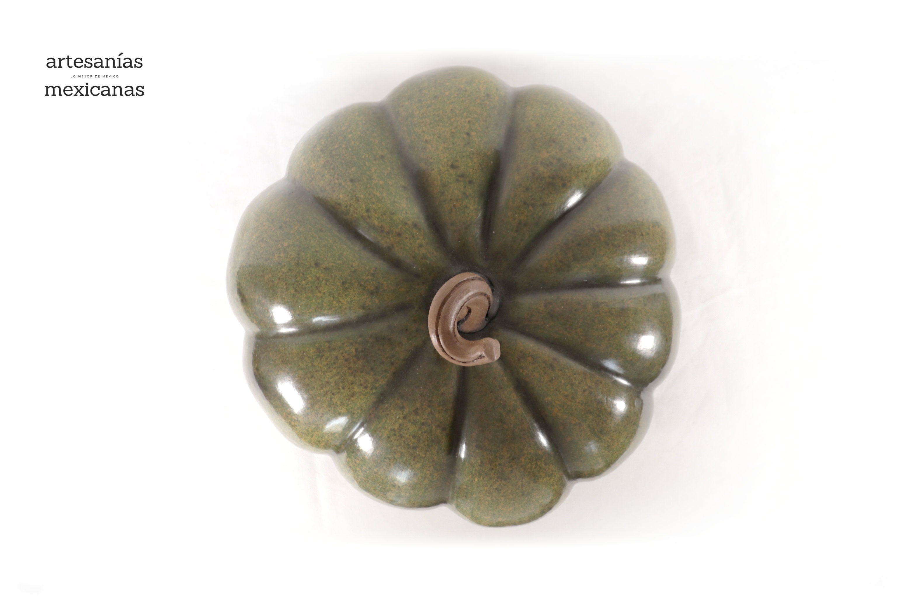 Pumpkin green large Clay - 14.5 in. Trejo
