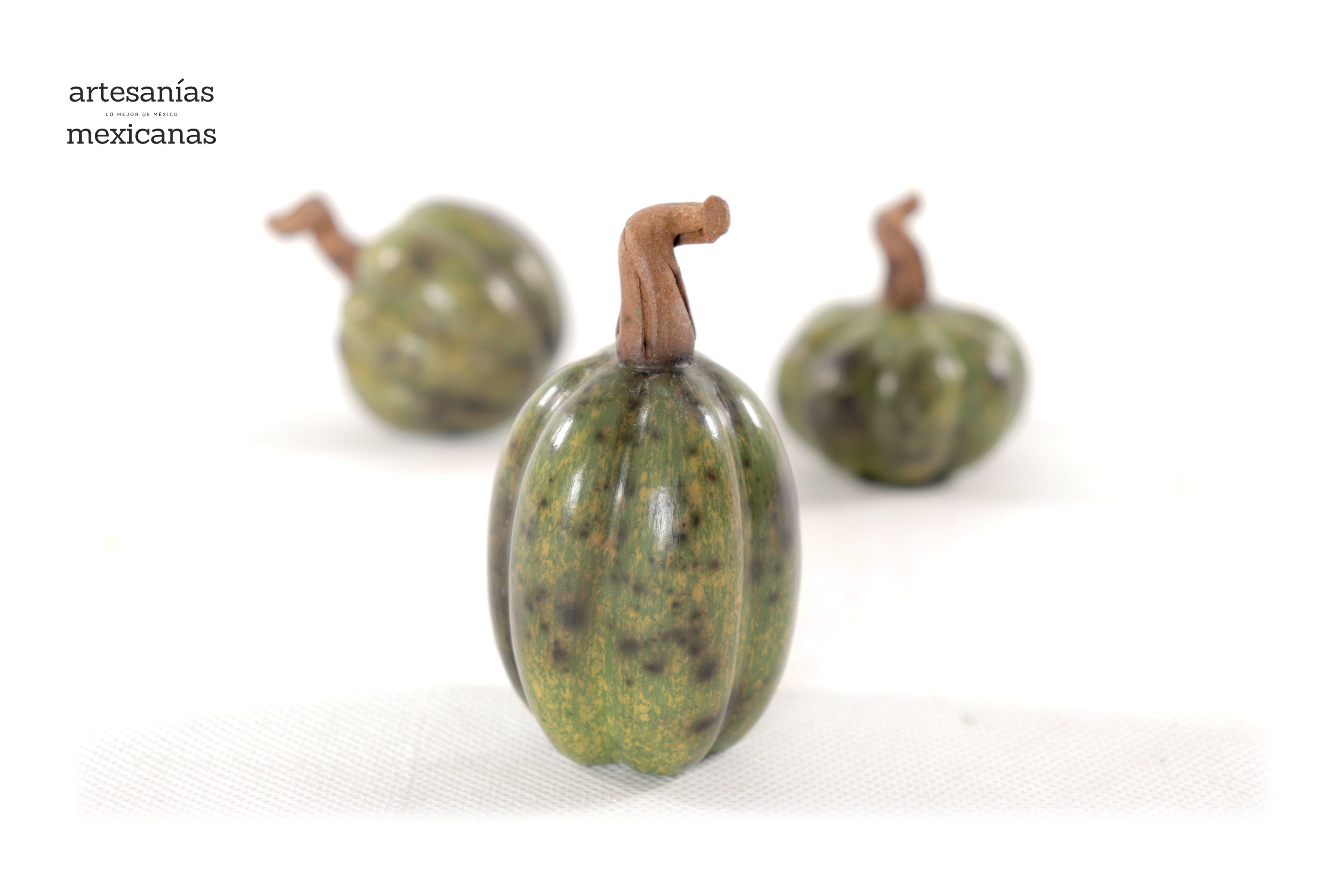 Set of 3 Pumpkins Green miniature Trejo