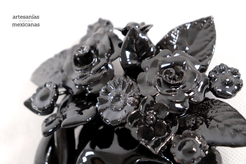 Skull black chica Wall I - Glazed Clay - 5.7 in. Tiru