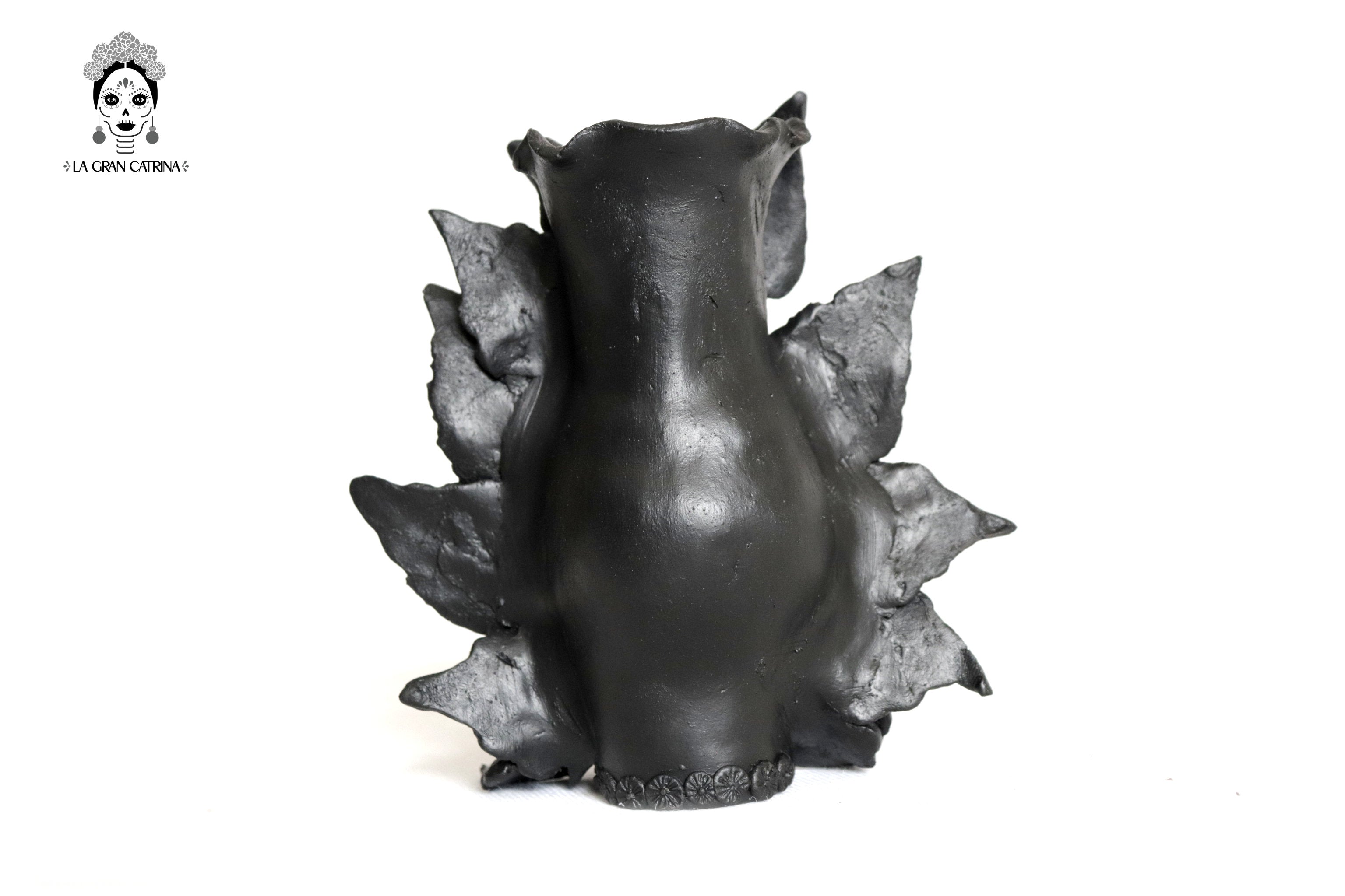 Set 3 Skulls Blacks with Flowers Clay 5.7 in. Brenda Capula
