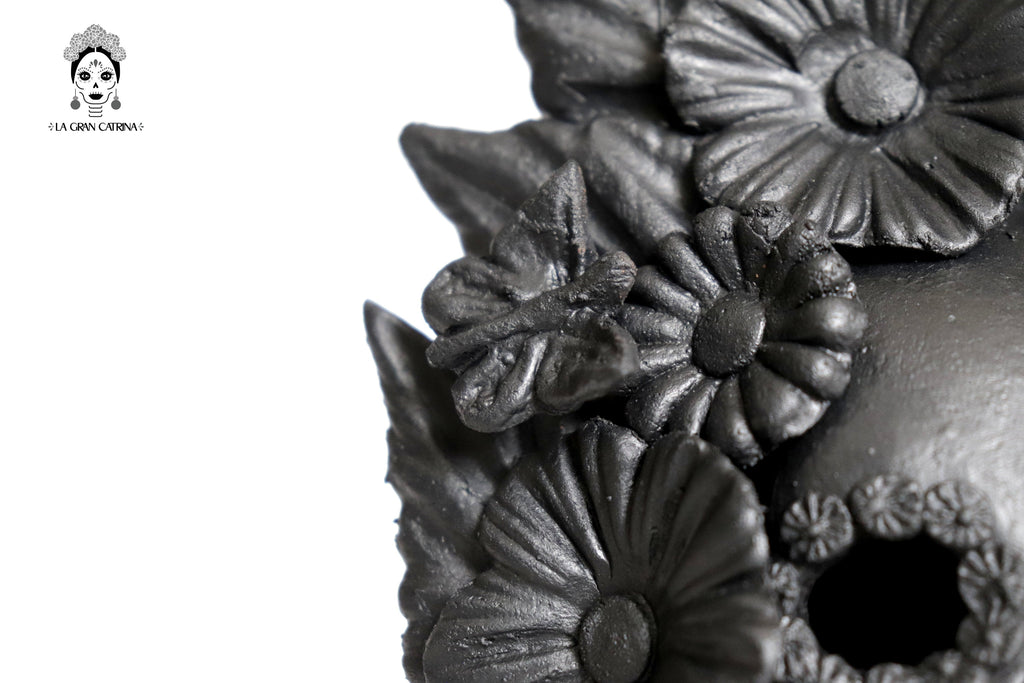 Set 3 Skulls Blacks with Flowers Clay 5.7 in. Brenda Capula