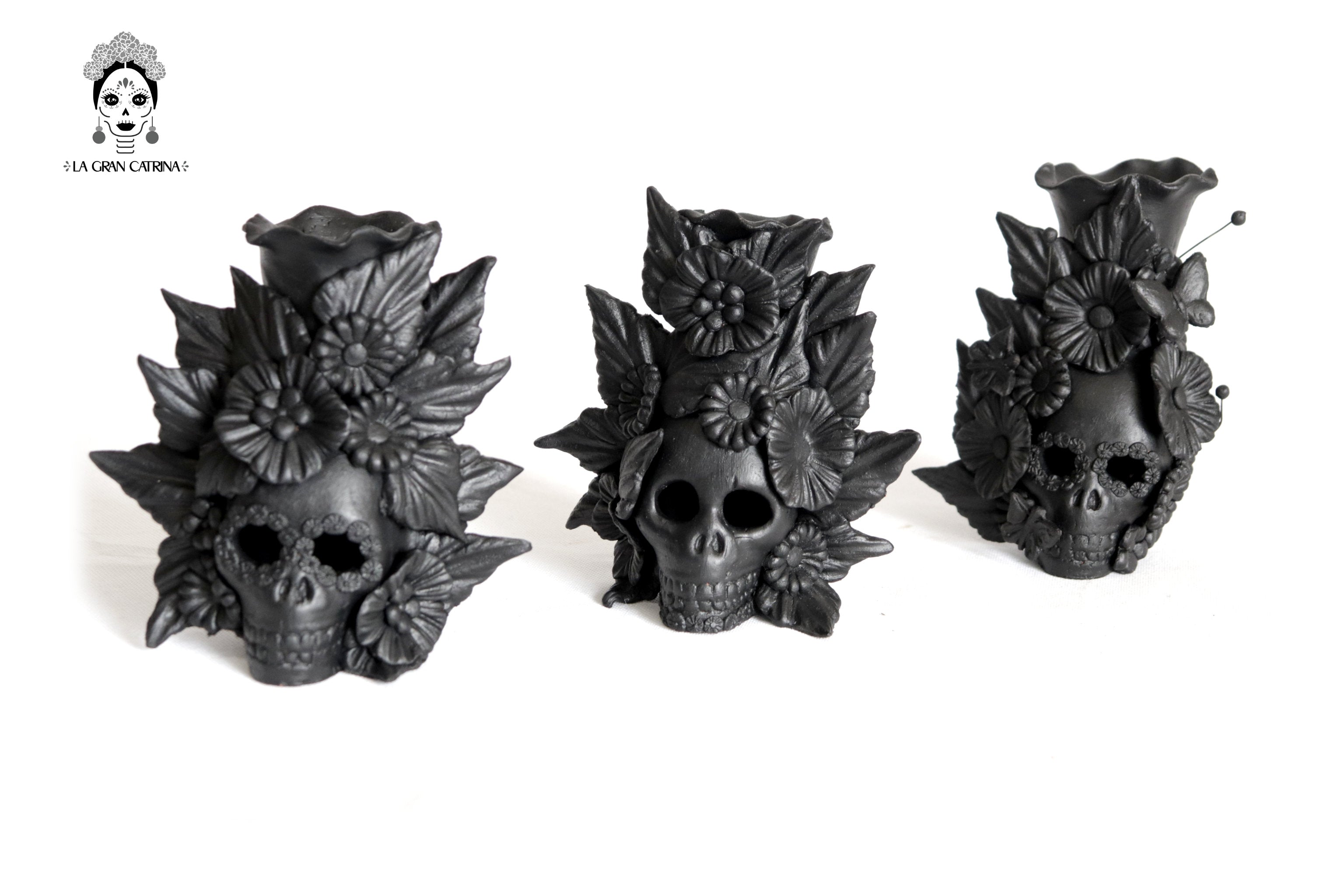 Set 3 Skulls Blacks with Flowers Clay 5.7 in. Brenda Capula