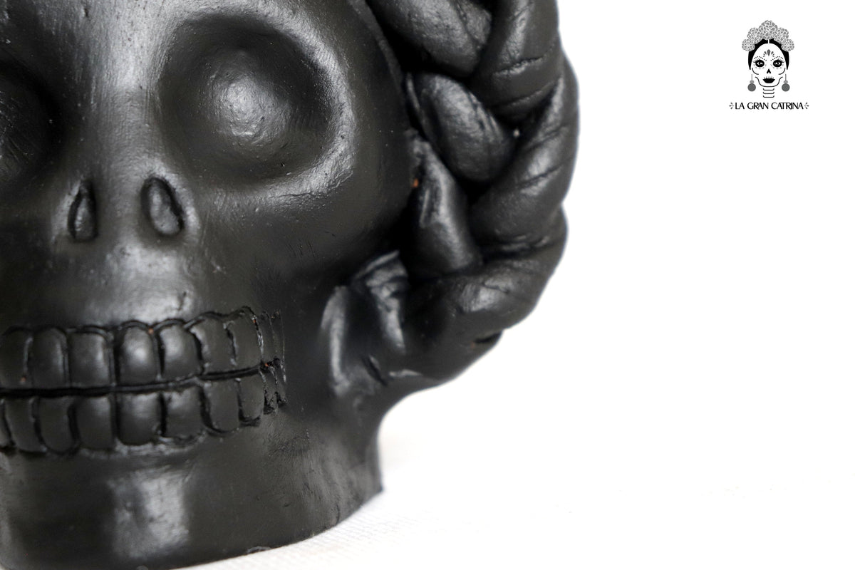 Set 3 Skulls Blacks with Trenza Clay 6.3 in. Brenda Capula