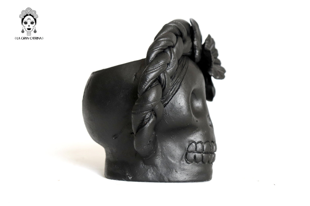 Set 3 Skulls Blacks with Trenza Clay 6.3 in. Brenda Capula