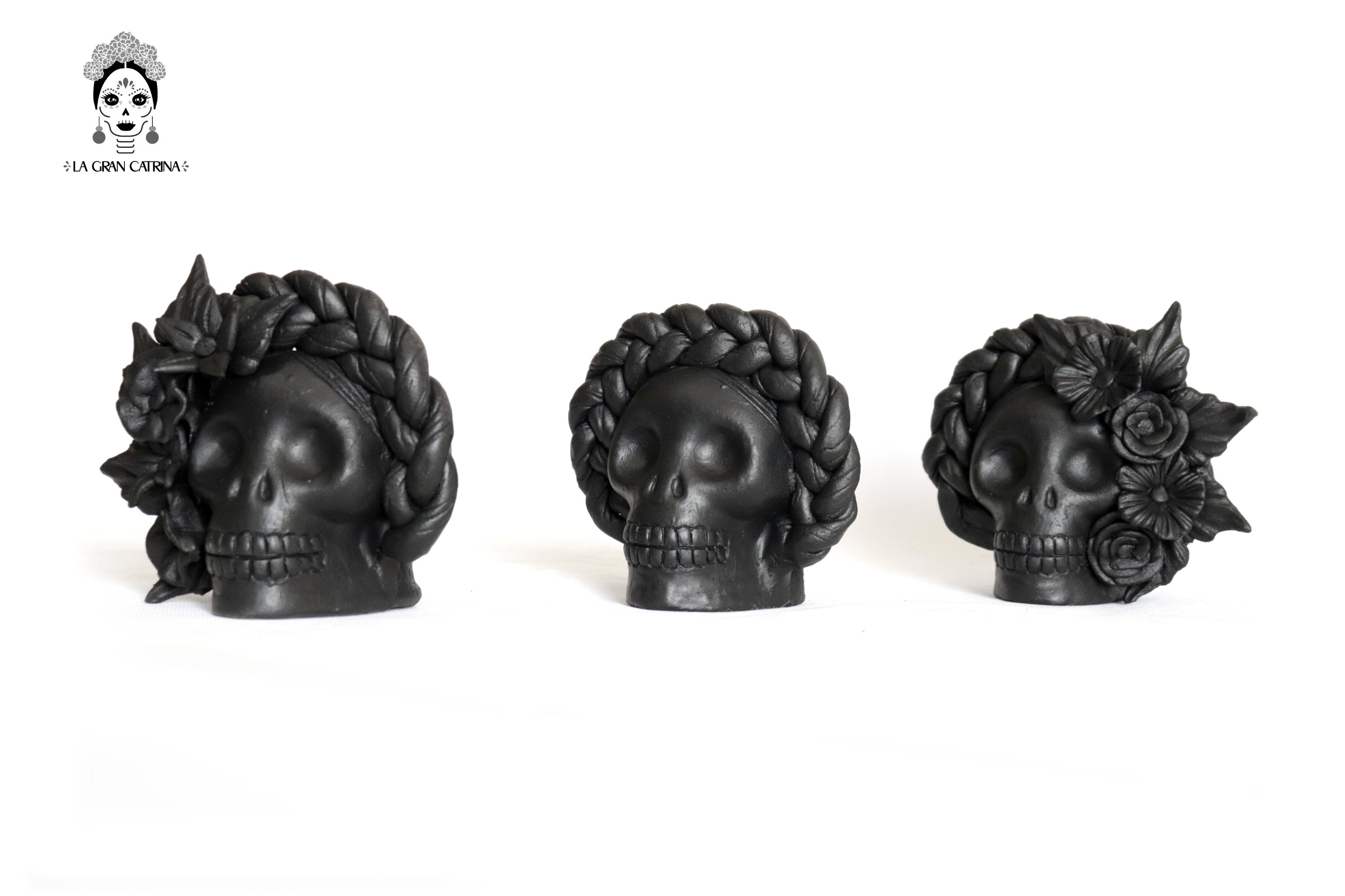 Set 3 Skulls Blacks with Trenza Clay 6.3 in. Brenda Capula
