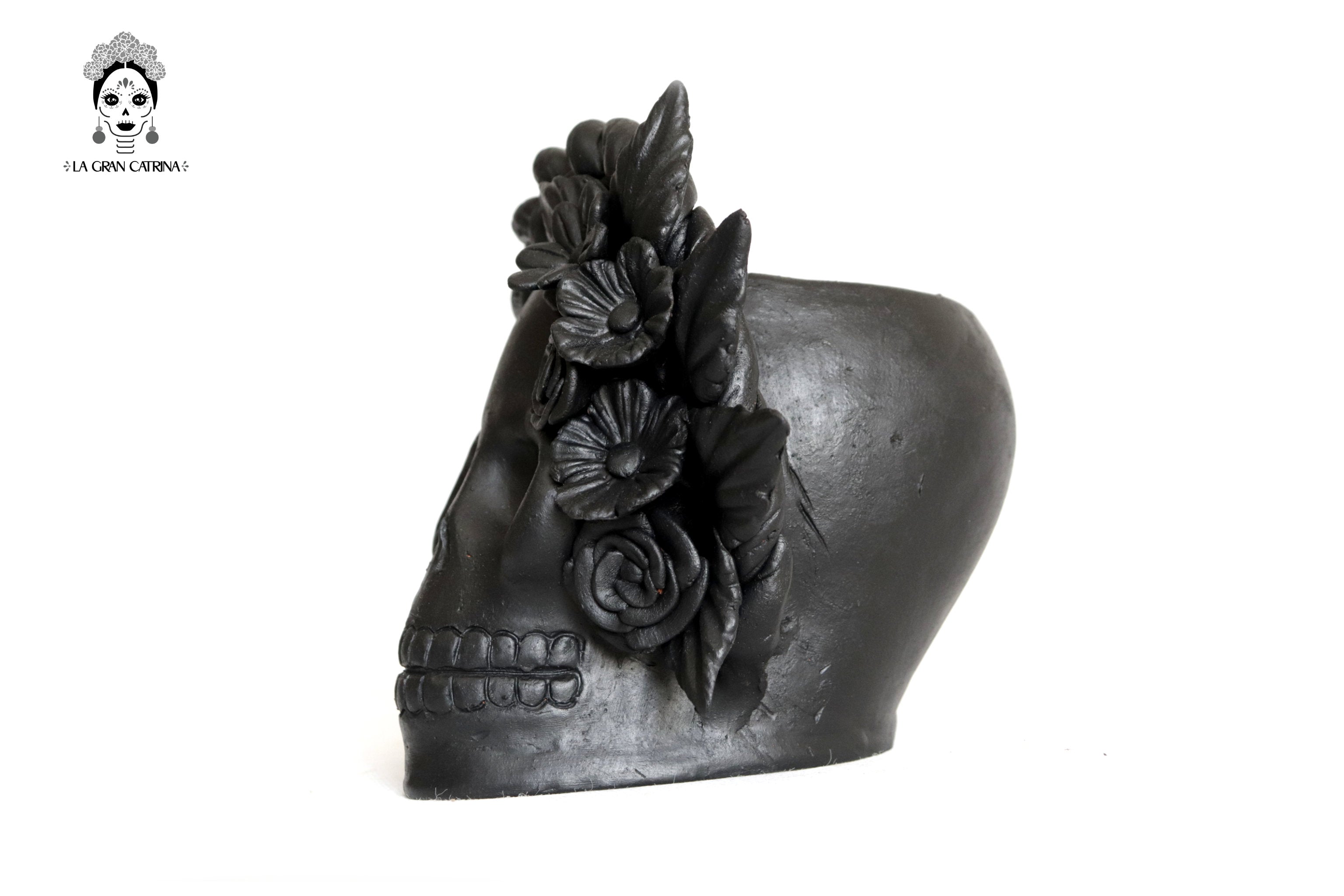 Set 3 Skulls Blacks with Trenza Clay 7 in. Brenda Capula